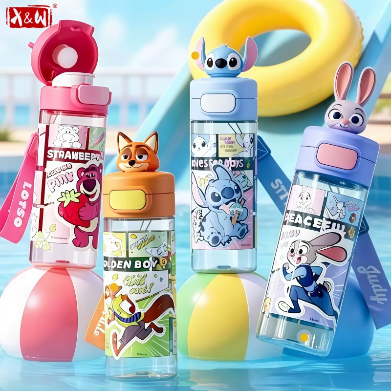 Xin Sports Equipment - แก้วน้ำพลาสติกแบบพับได้ลายการ์ตูนซีรีส์ X&W Zootopia จูดี้ นิค พร้อมสายสะพาย